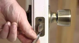 City Locksmith Store Delray Beach, FL 561-692-4683 - 16-Emergency-Locksmith-Opening
